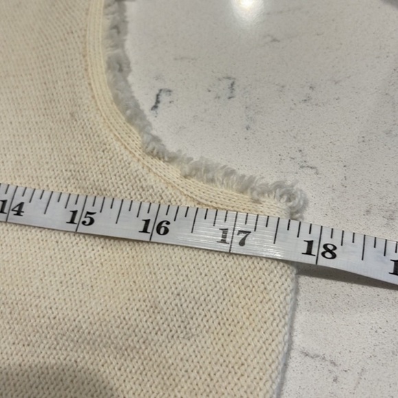 Madewell - Villagrove Sweater Tank in Bright Ivory - Picture 11 of 14